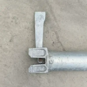 Ringlock ledger head and wedge connection geometry
